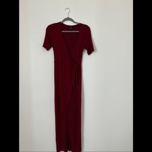 Short sleeve open maxi dress wrap around size M forever 21
